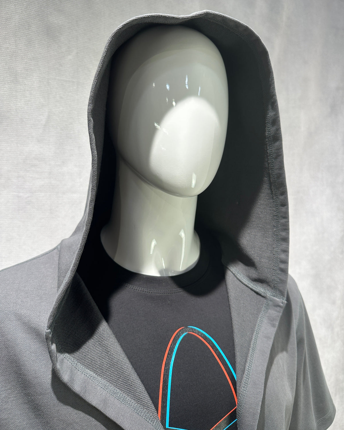 D.Vinco Shroud (Grey &amp; Black)