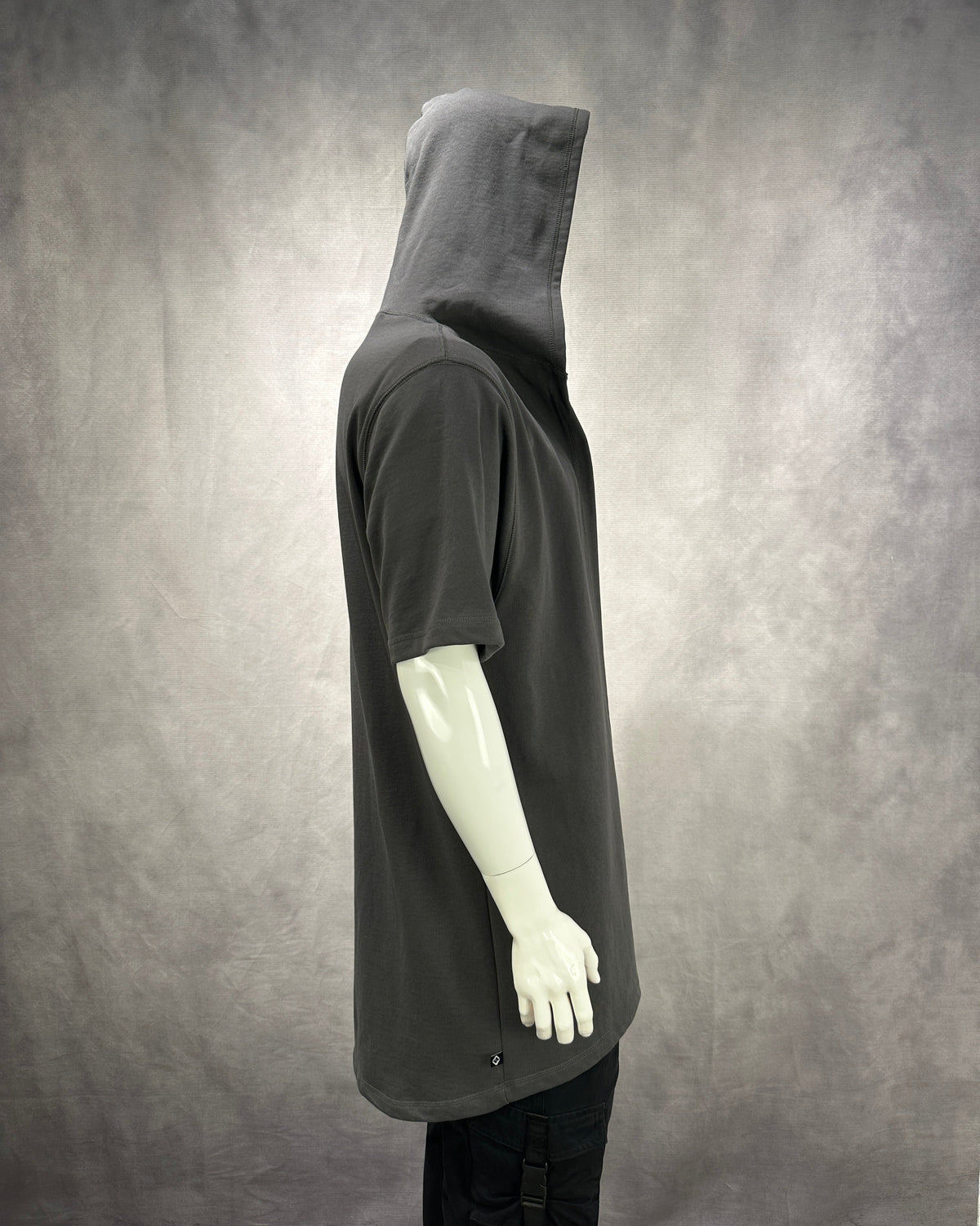 D.Vinco Shroud (Grey)