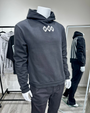 (Black)