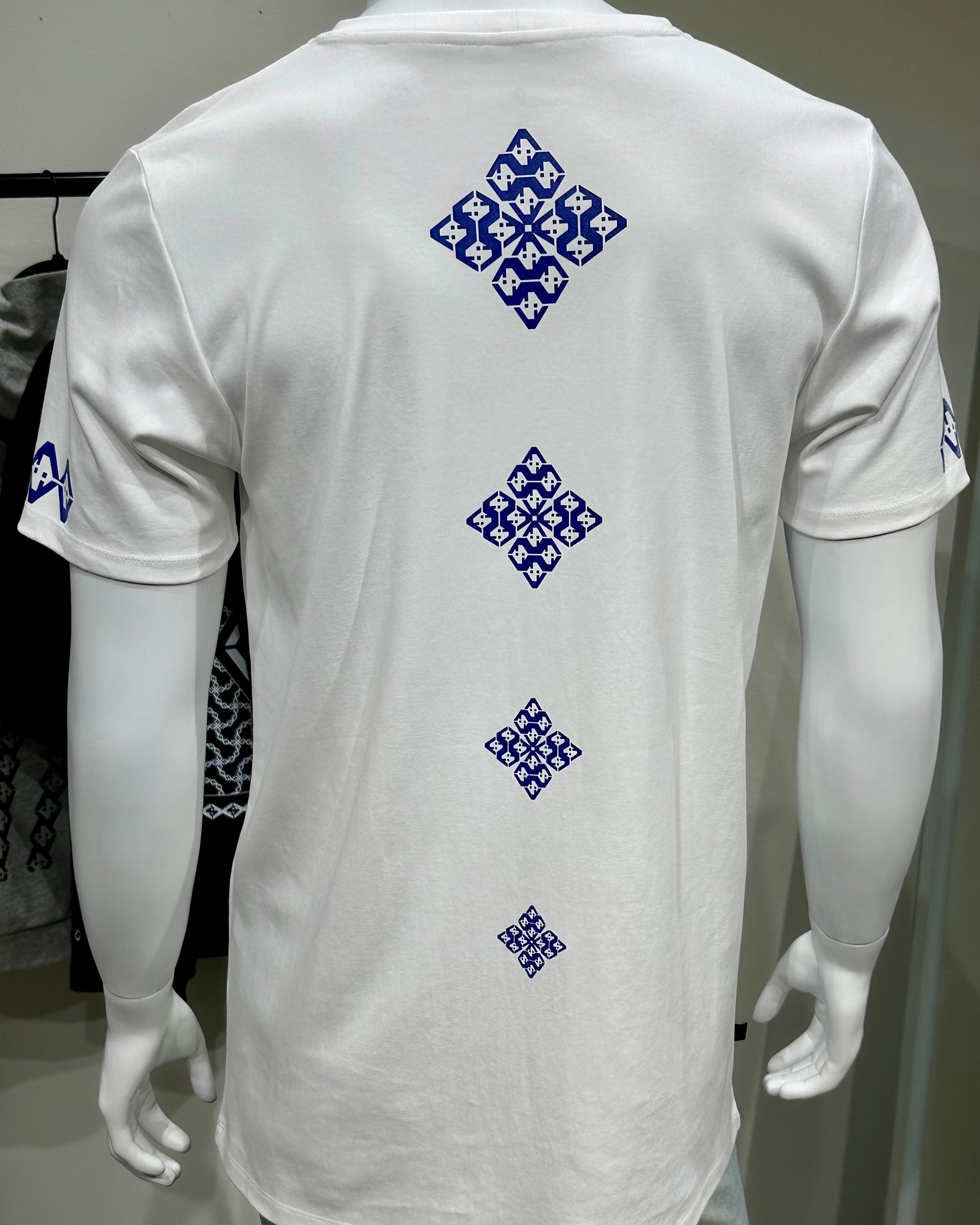 Diamond Spine Fitted T (White &amp; Blue)